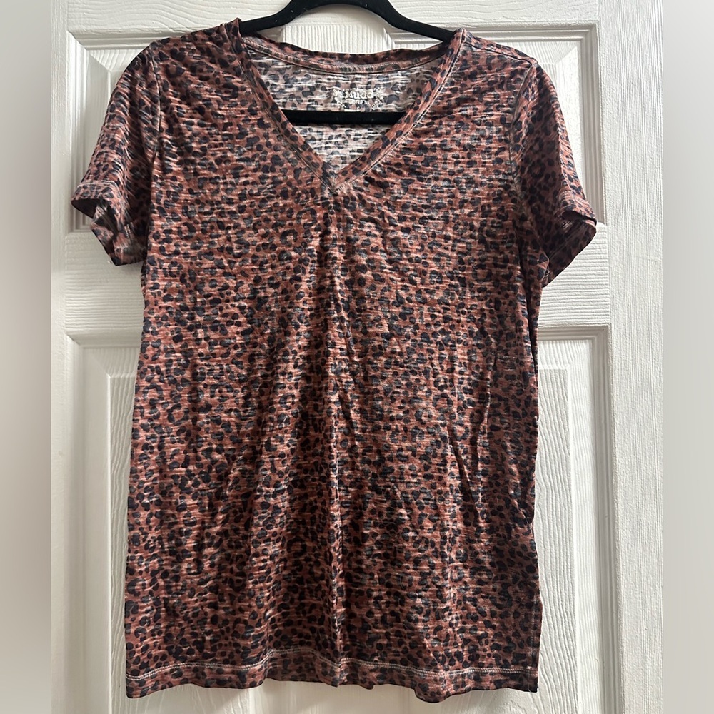 Miss Cheetah Print Vneck Tee Small